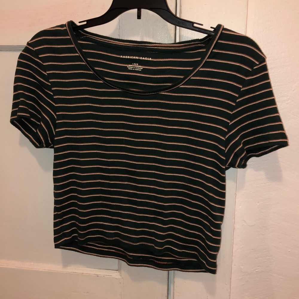 American Eagle green crop top